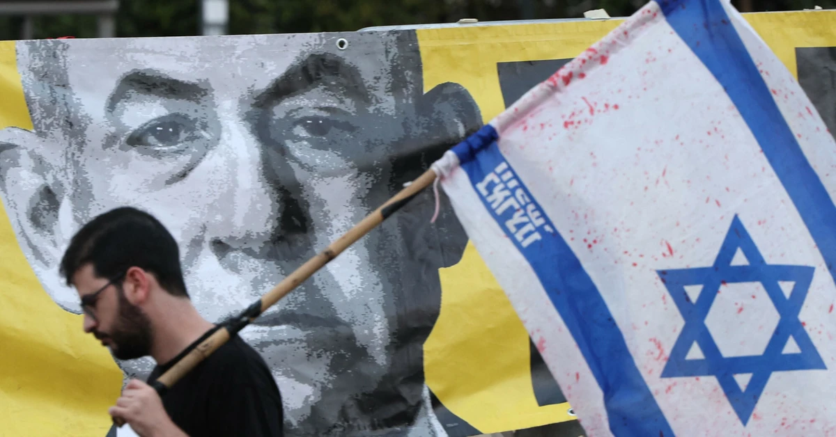 Netanyahu the main player? "Bibi lived his Churchill moment"
