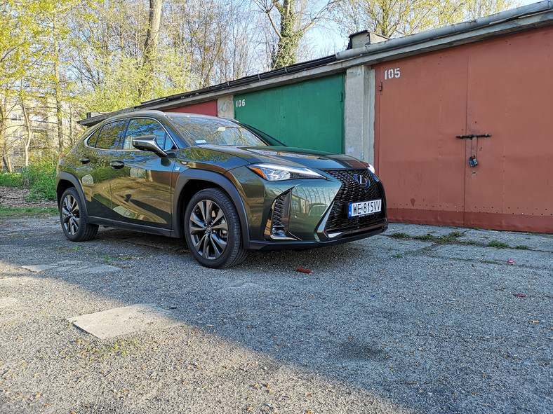 Lexus UX 200 F Sport