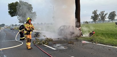 Ratownicy tylko krzyknęli: "Boże". Przerażająca śmierć kierowcy pod Śremem. "Był taki młody"