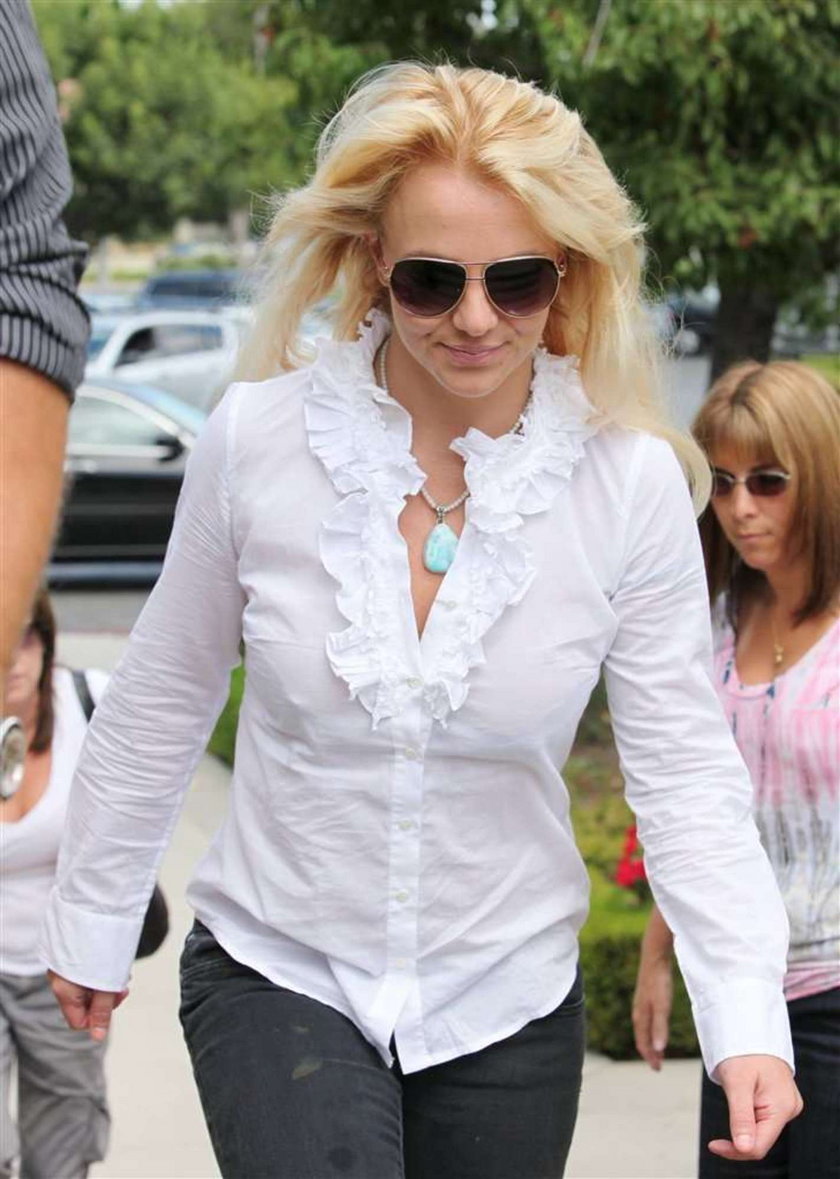 Britney Spears łysieje