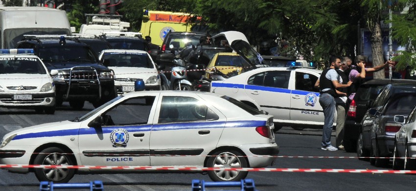 Grupa uhapšena ispred elitne zlatare u centru Atine