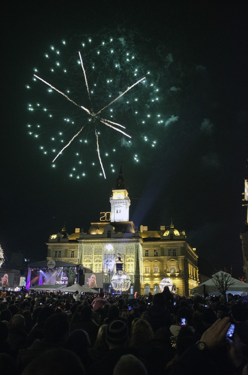 Na Trgu "Crvena jabuka", "Frajle" i "Garavi sokak"