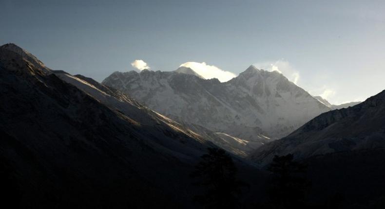 A general view of the Mount Everest range seen from Tengboche some 300 km northeast of Kathmandu on May 5, 2017