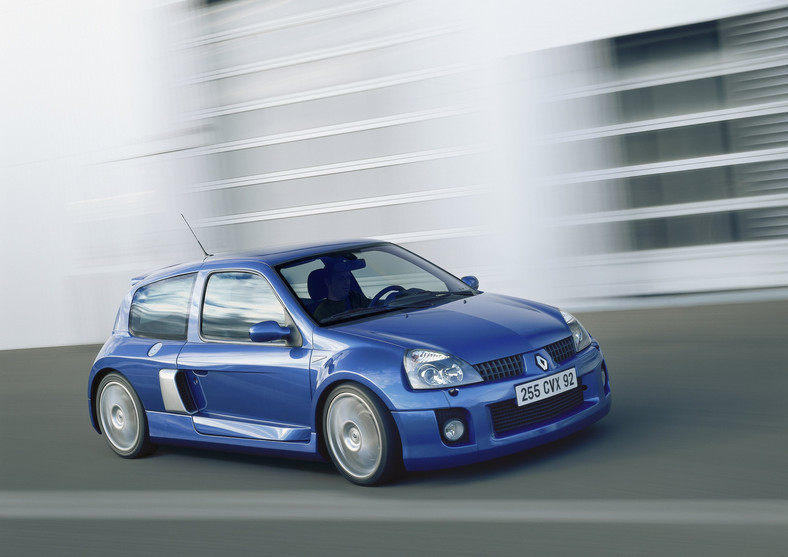 Renault Clio II V6