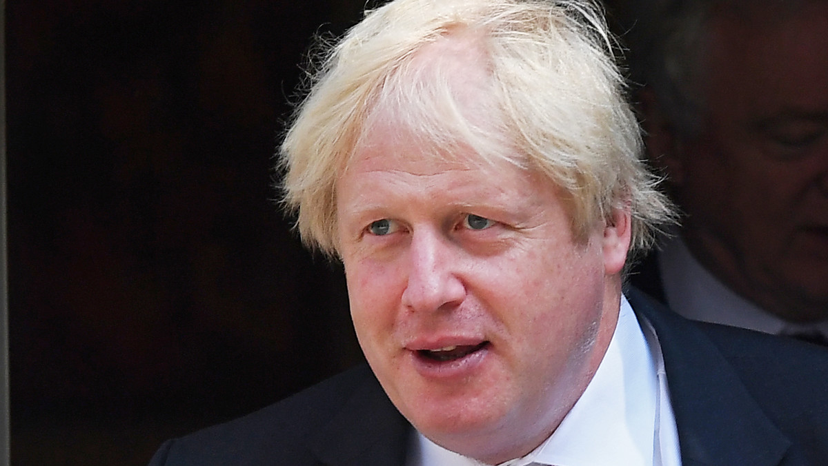 Były minister spraw zagranicznych Wielkiej Brytanii Boris Johnson odmówił dziś przeprosin za słowa, że muzułmanki noszące burkę wyglądają jak "skrzynki pocztowe" i "przestępcy napadający na bank". Wezwał go do tego przewodniczący rządzącej Partii Konserwatywnej.