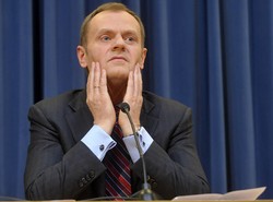 Zobacz, jak Donald Tusk zmienia zdanie
