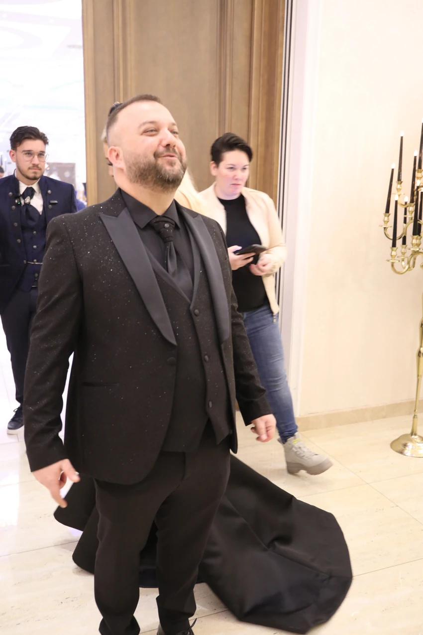  Punoletstvo sina Borka Radivojevića