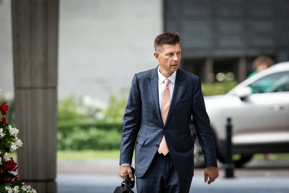 Ryszard Petru ujawnia majątek wart miliony. Tymczasem Nowoczesna zniknie z polskiej sceny politycznej