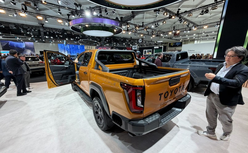 Nowa Toyota Hilux