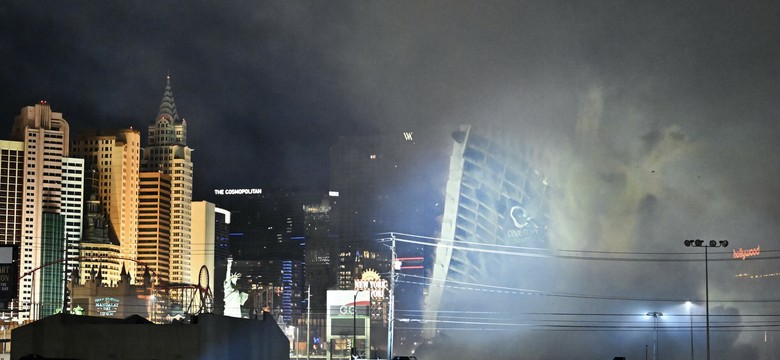 Hotel Tropicana wysadzony w powietrze. Słynny budynek z Las Vegas "zagrał" w wielu filmach [WIDEO]