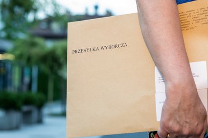 Bezkarność plus. Posłowie PiS zastępują sędziów i prezydenta