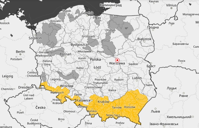 Prognoza zagrożeń hydrologicznych na 7 czerwca. Żółty kolor oznacza miejsca, w których wystąpią gwałtowne wzrosty stanów wody.