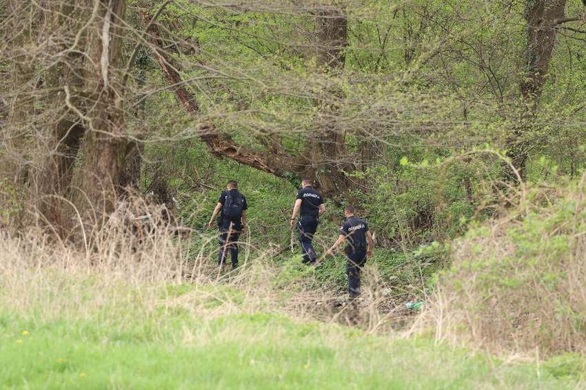 Policajci tragaju za Dankom Ilić na obali Zlotske reke