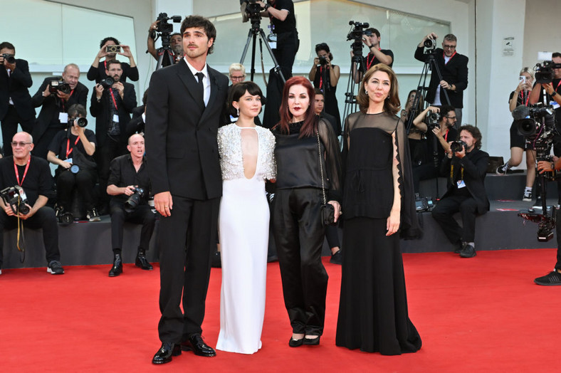 Jacob Elordi, Keleigh Sperry, Sofia Coppola i Priscilla Presley w Wenecji