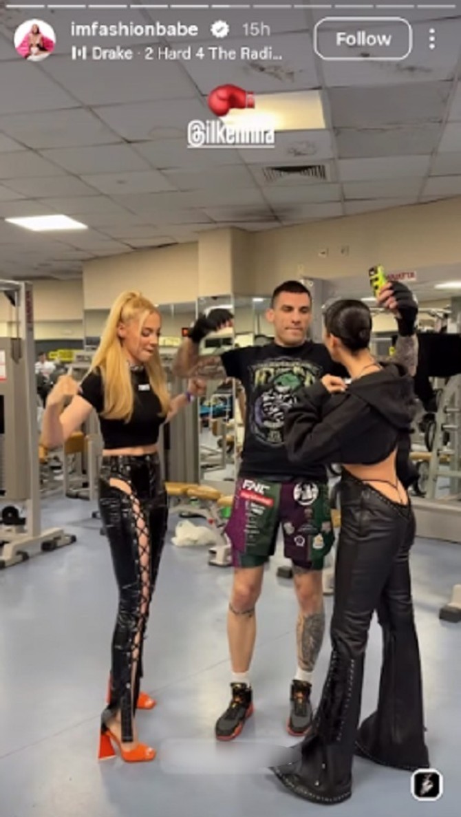 Dunja Jovanić i Sara Jovanović sa Aleksandrom Ilićem Džokerom 