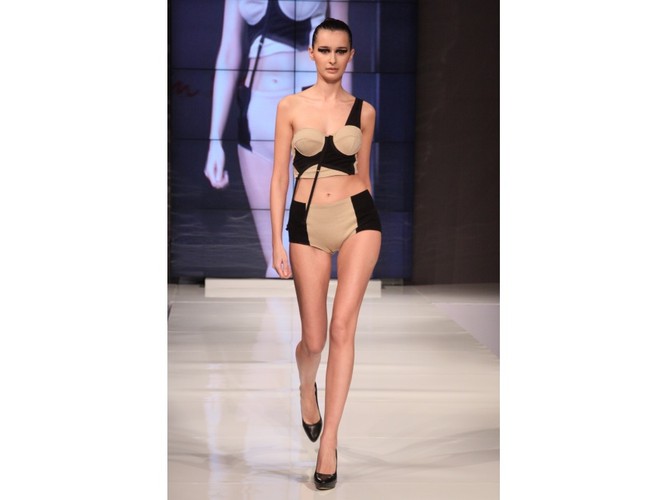 Pokaz bielizny Triumph Inspiration Award - Polska 2011