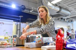 Gessler skrytykowana za sposób na ból gardła. "Nie powinnaś tego pić"