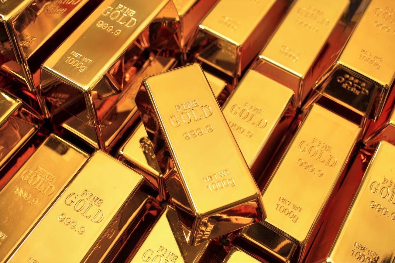 Zlato probija prag od 3.000 dolara? Evo kakva je prognoza svetskih analitičara za uncu