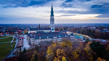 Pielgrzymi modlą się za Polskę na Jasnej Górze