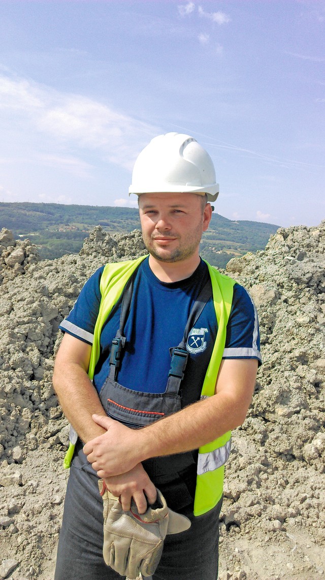 Danijel Petrović bagerista na površinskom kopu 