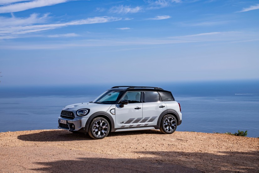 MINI COUNTRYMAN UNTAMED EDITION - zdjęcie poglądowe