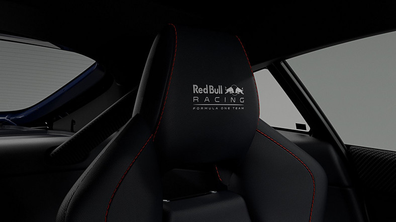 Aston Martin Vantage Red Bull Racing Edition