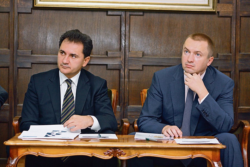 Široka ruka: Iako više nije aktivan u politici, Đelić pomogao svoju stranku i lidera Bojana Pajtića