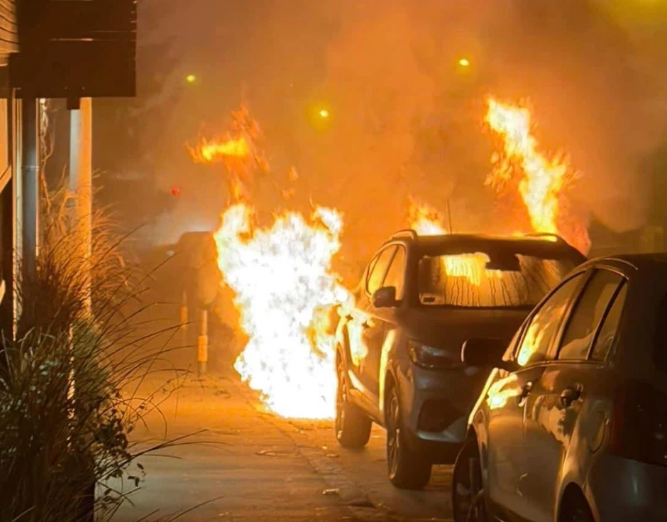 Izgoreo automobil na Ceraku