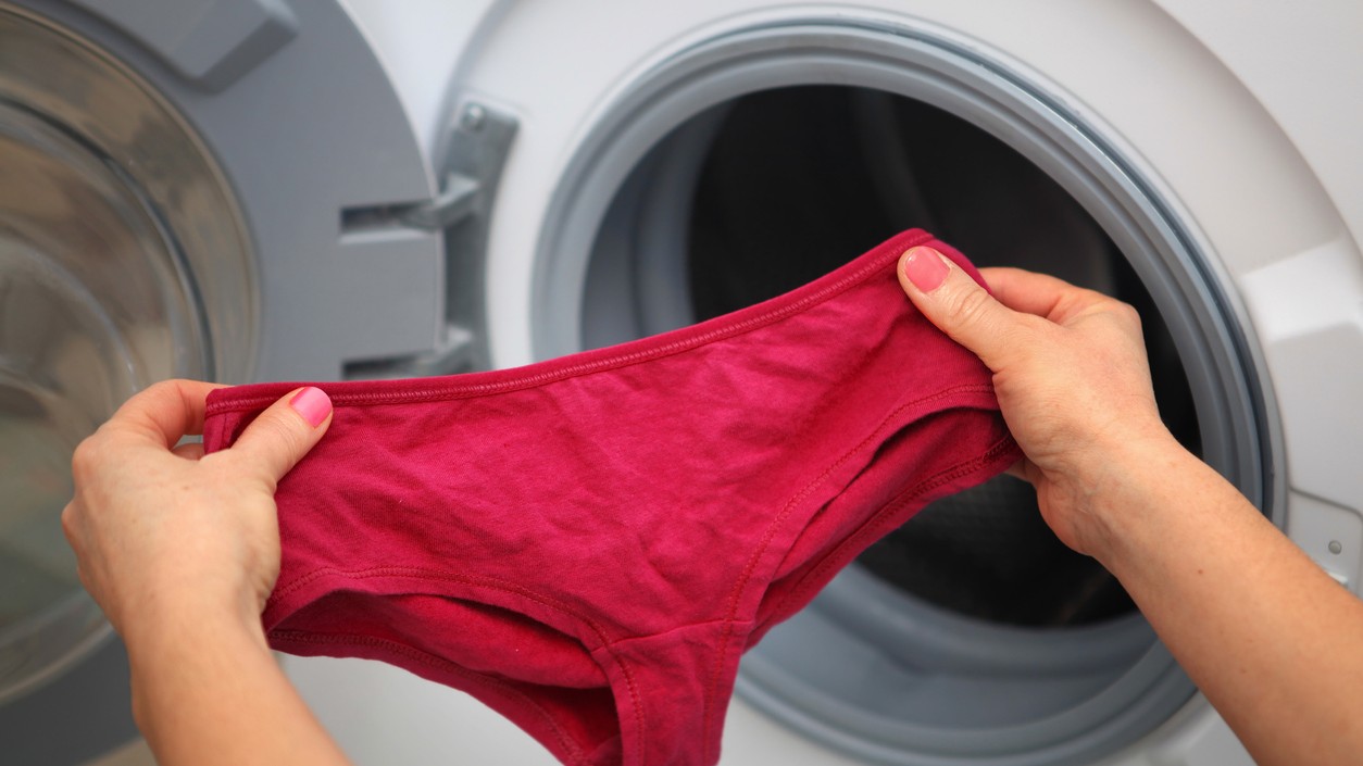 Odborníci si posvietili naspodnú bielizeň. (ilustračné foto)