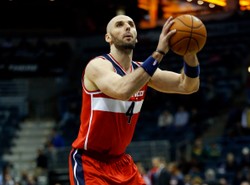 Liga NBA: Wizards przegrali po dogrywce. 11 punktów Gortata