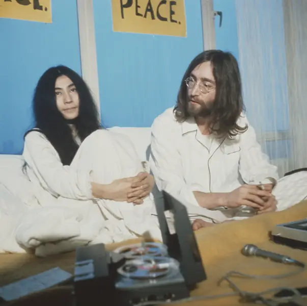 John Lennon i Yoko Ono / GettyImages