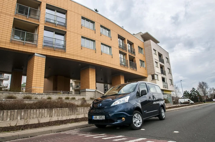 Nissan e-NV200