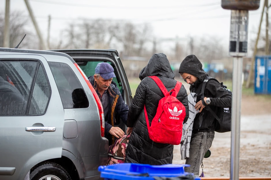 Ukrajinske izbeglice kod granice sa Moldavijom