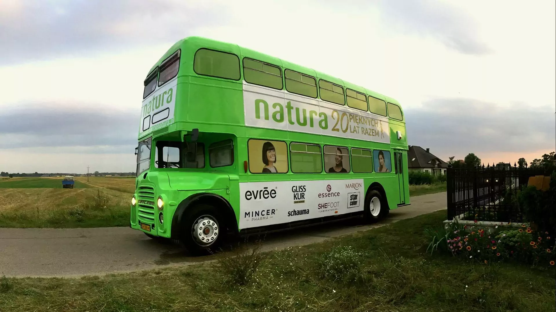 Piękno na kółkach - Natura Beauty Bus nad Bałtykiem