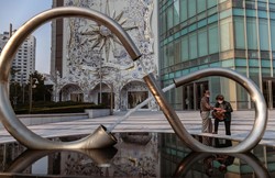 Chiny skróciły kwarantannę covidową i złagodziły niektóre restrykcje ws. linii lotniczych