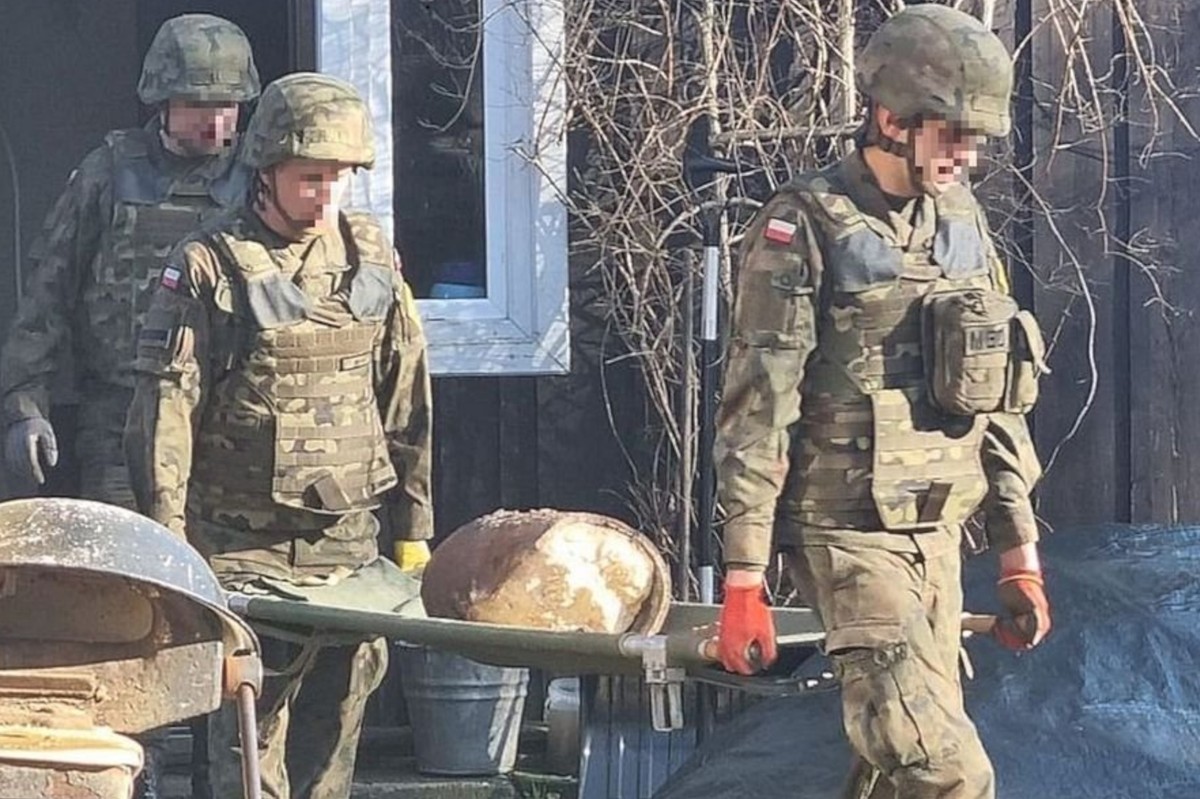 Spali na bombie. Przez osiemdziesiąt lat