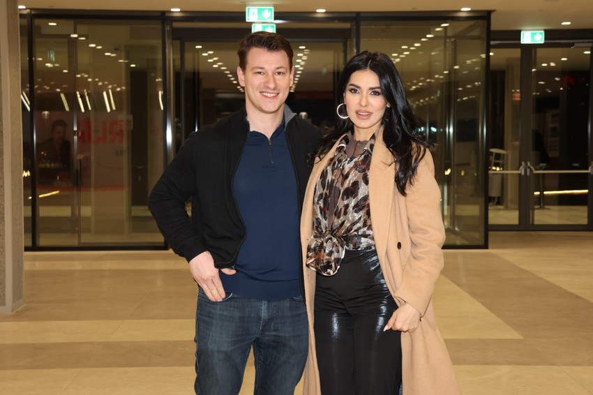 Muhamed Muki Bešić, Tanja Savić