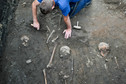 Archeolodzy badają średniowieczne cmentarzysko w Santoku
