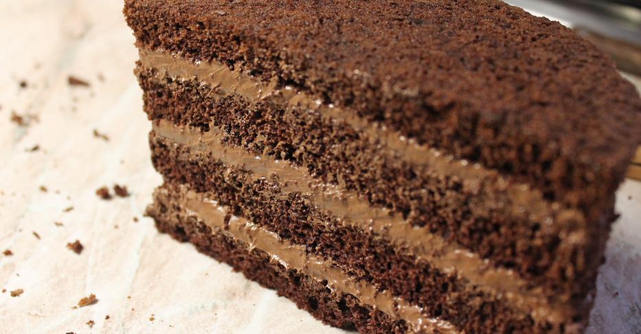 Főzött krémes csokoládé torta. Ezzel a recepttel neked is tökéletesre sikerül!