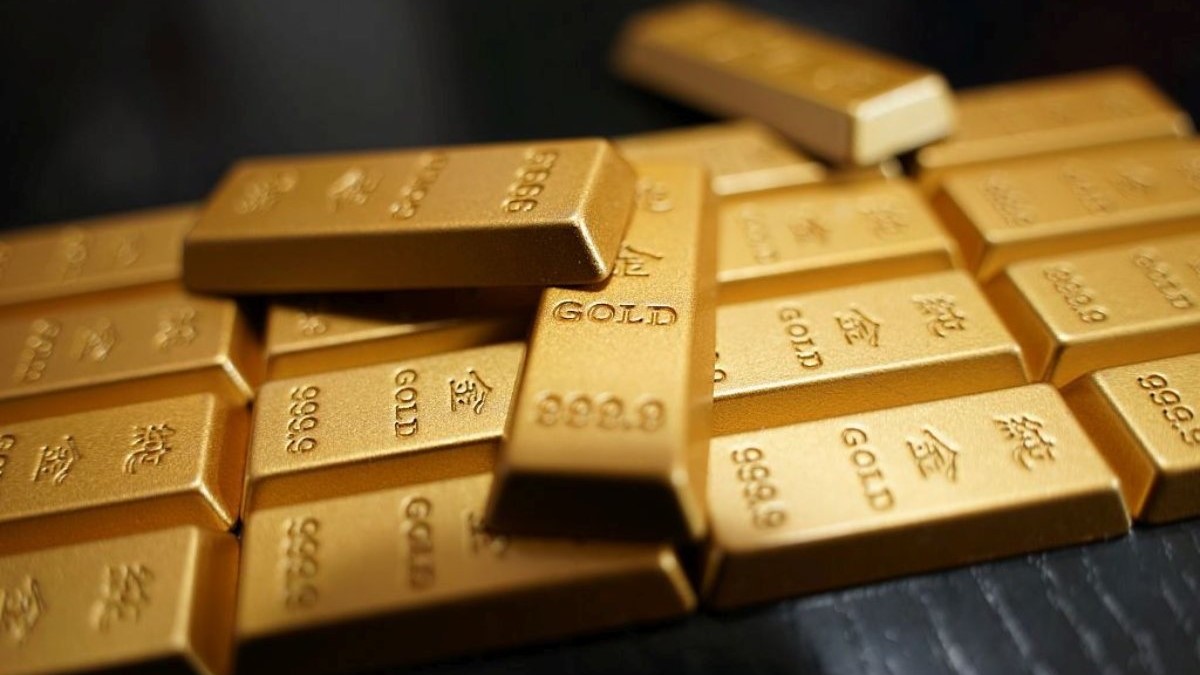 Aur, euro sau lei: unde valorează cel mai mult 10.000 de lei puși deoparte după un an