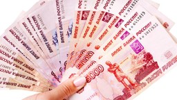 Moody's obniża rating zadłużenia Rosji do "śmieciowego"