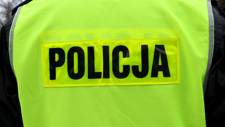 Podczas prowadzonej od środy policyjnej akcji "Bezpieczny weekend Boże Ciało 2017" na drogach województwa łódzkiego doszło do ponad 40 wypadków. Zginęła jedna osoba, rannych zostało 51.