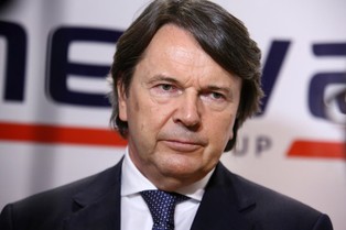 Zbigniew Jakubas: Właściciel Newagu z impetem wjechał na GPW i awansował na liście najbogatszych Polaków