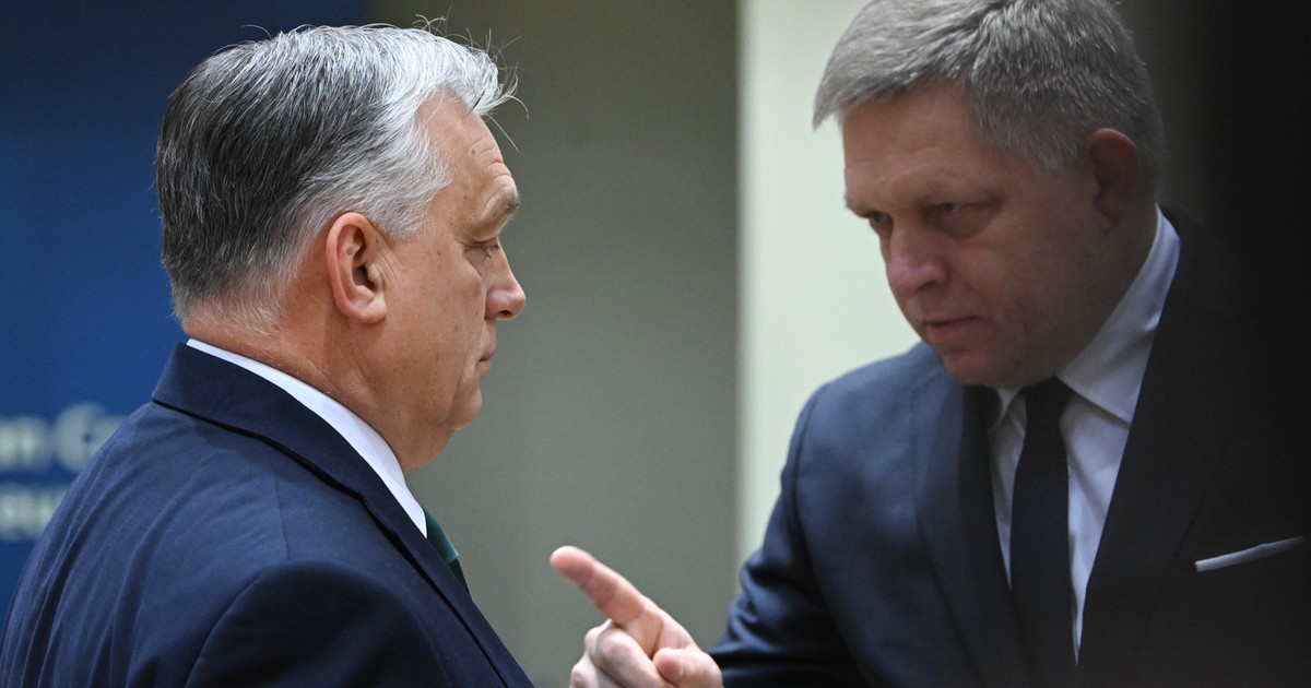 Fico ellopná a show-t: megelőzheti Orbánt a békemissziós versenyben
