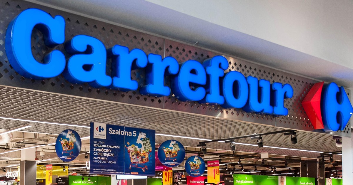 Gigantyczna transakcja. Państwo chce przejąć Carrefoura