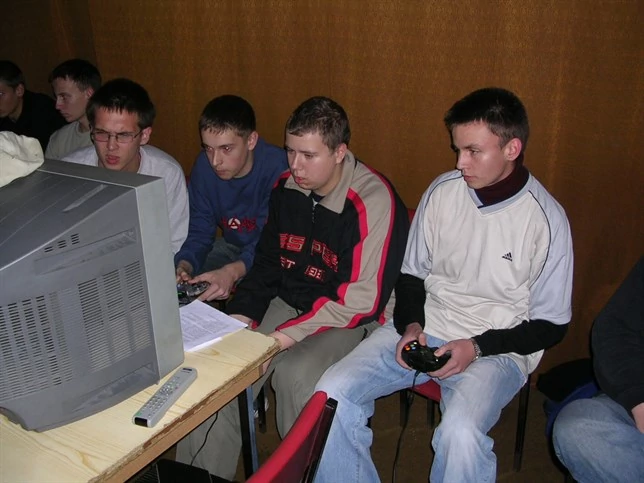 Młodzi członkowie Gildii podczas turnieju w Koźminie Wlkp.: (od lewej) Zimol, Boczek, Uzny i Bobek