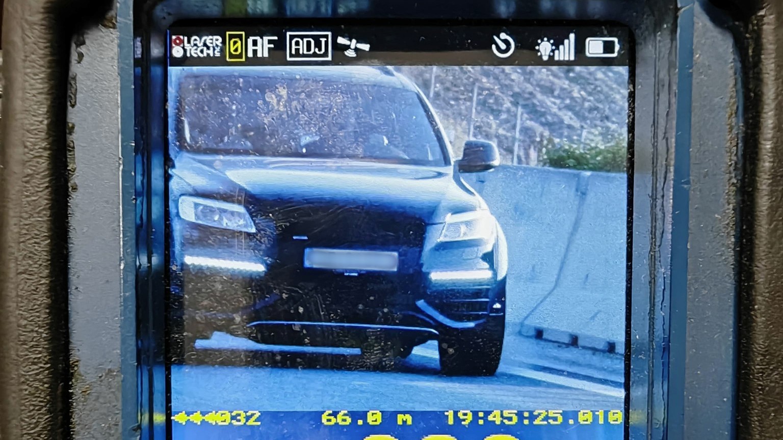 Vodič prekročil maximálnu povolenú rýchlosť o 102 kilometrov za hodinu.