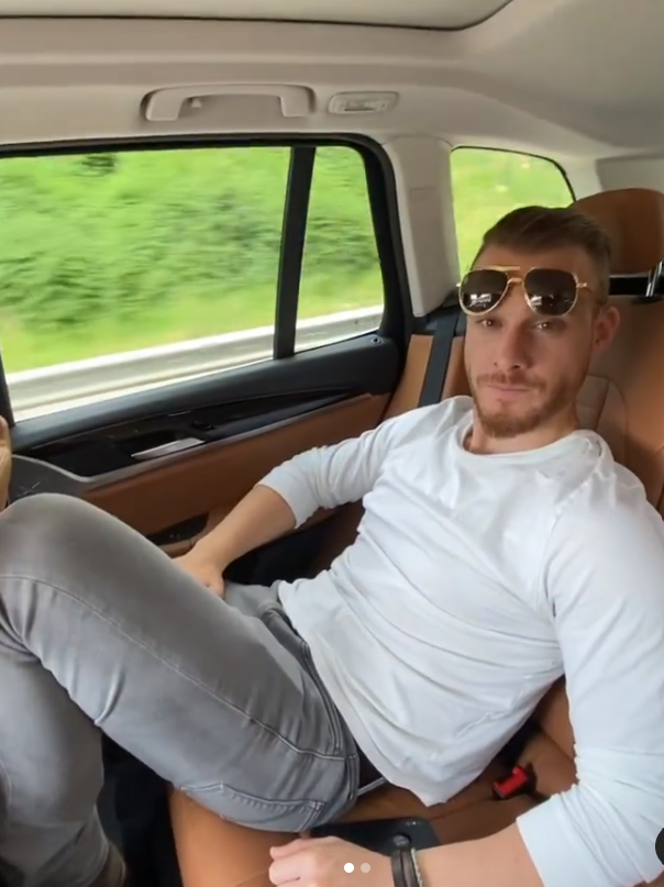 Herec Kerem Bürsin.