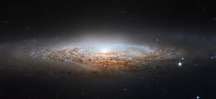 Astronomowie znaleźli galaktykę karłowatą, która ma mnóstwo ciemnej materii