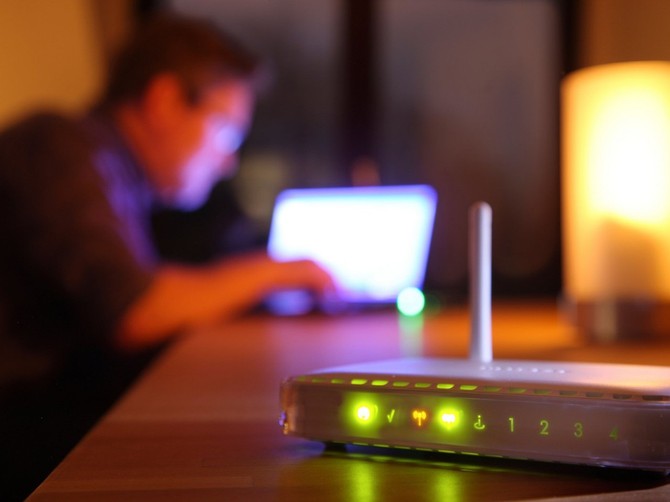 Nemojte ni slučajno staviti WiFI ruter na jedno od ovih 5 mesta u kući